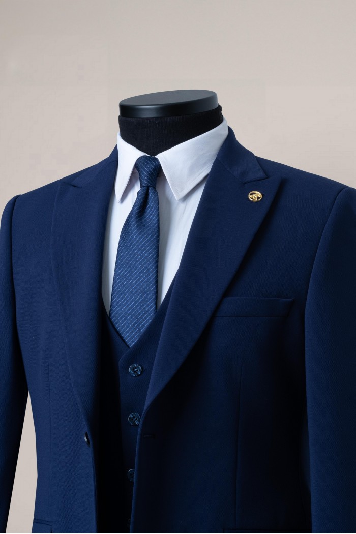 Lacivert Slim Fit Yelekli Takım Elbise – Toptan 6’lı Seri (2 Varyant Seçeneği) Lacivert Slim Fit Yelekli Takım Elbise – Toptan 6’lı Seri (2 Varyant Seçeneği)