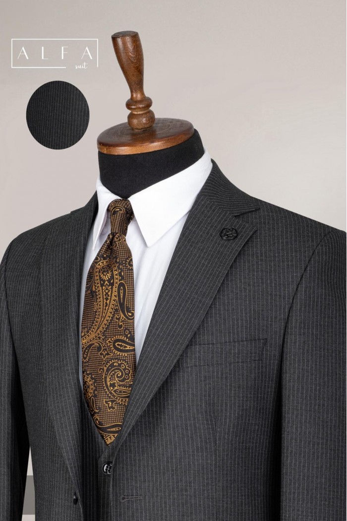 Alfa Suit Slim Fit Koyu Gri Düz Takım Elbise Alfa Suit Slim Fit Koyu Gri Düz Takım Elbise