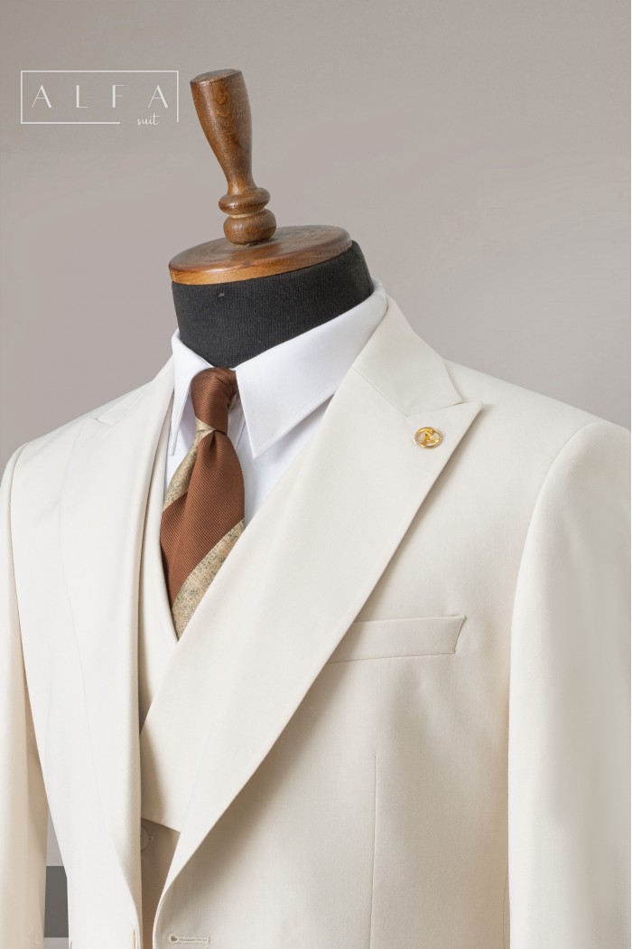 Alfa Suit Slim Fit Açık Gri Düz Takım Elbise Alfa Suit Slim Fit Açık Gri Düz Takım Elbise