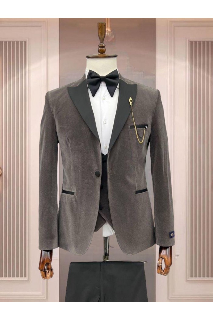 Alfa Suit Slim Fit Açık Gri Düz Takım Elbise Alfa Suit Slim Fit Açık Gri Düz Takım Elbise
