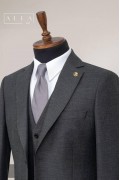 Alfa Suit Slim Fit Koyu Gri Düz Takım Elbise Alfa Suit Slim Fit Koyu Gri Düz Takım Elbise